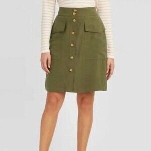 Target a new day Button Front Cargo Skirt Women’s SZ 2 in Olive Green